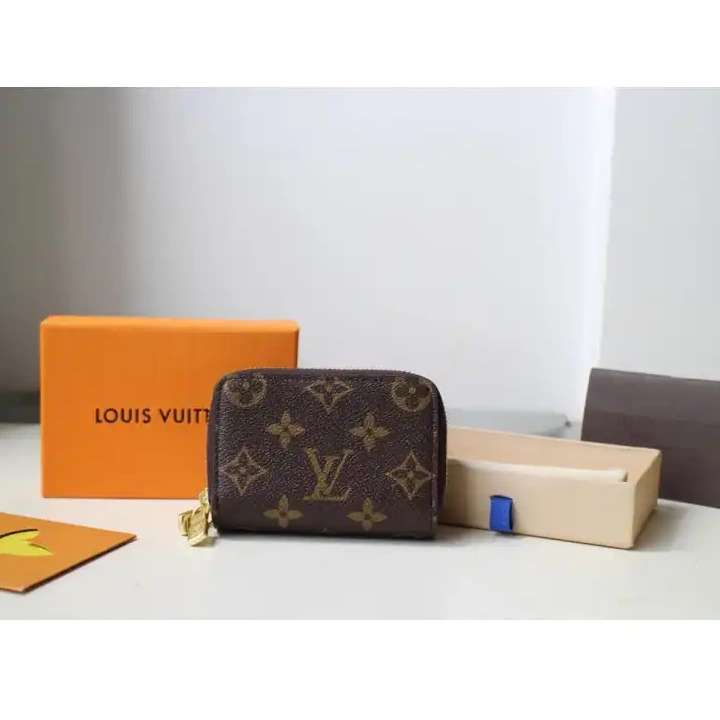 Official Brother Sam Bags 19B570082 LV 0802